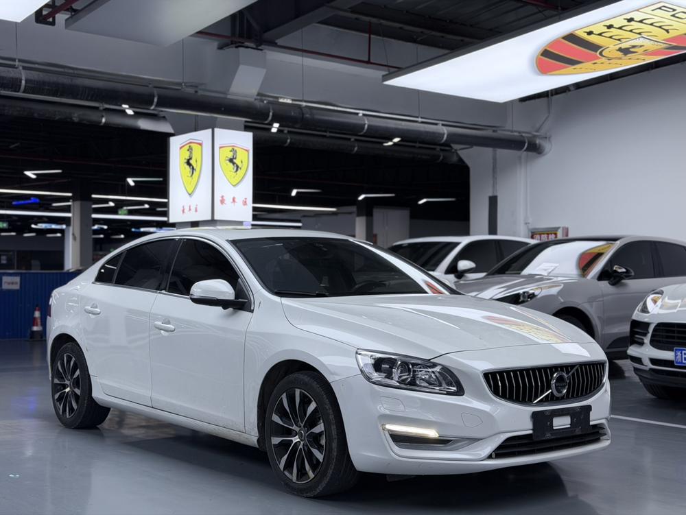 Volvo Volvo S60