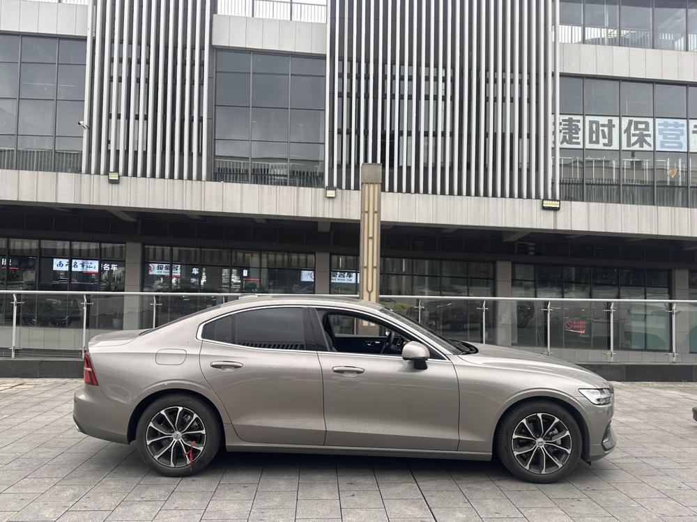 Volvo Volvo S60