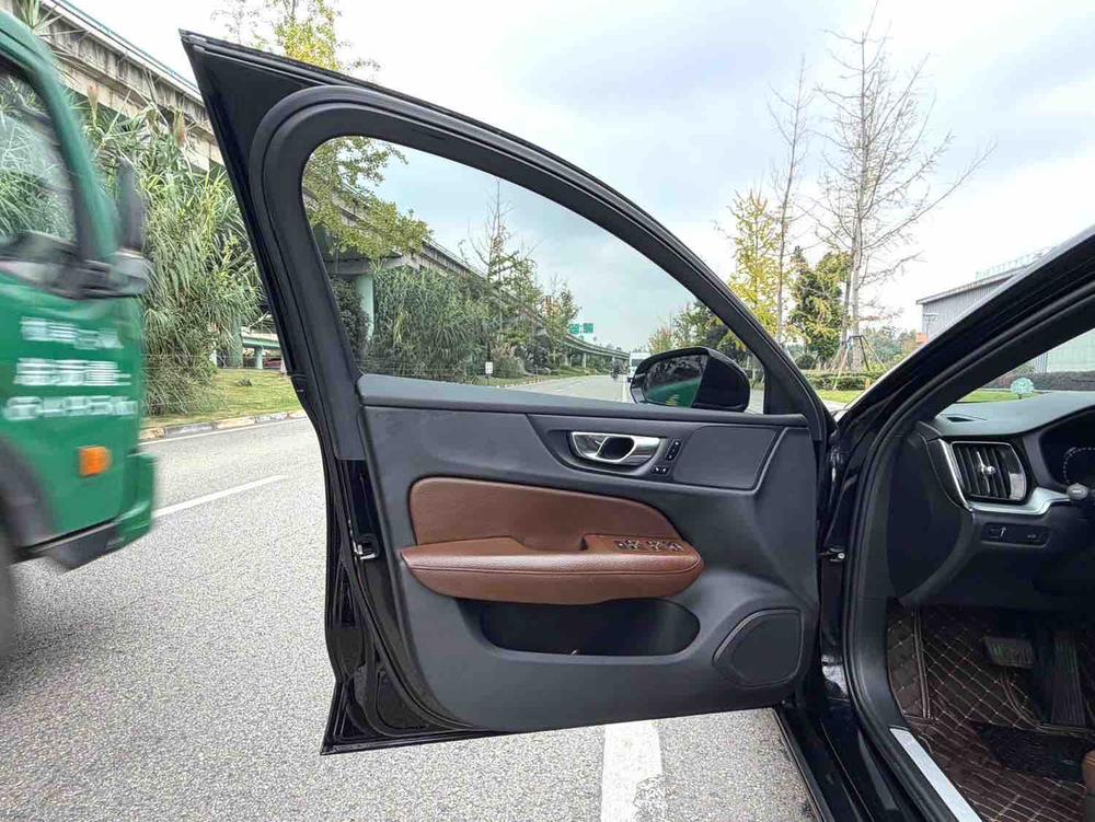Volvo Volvo S60