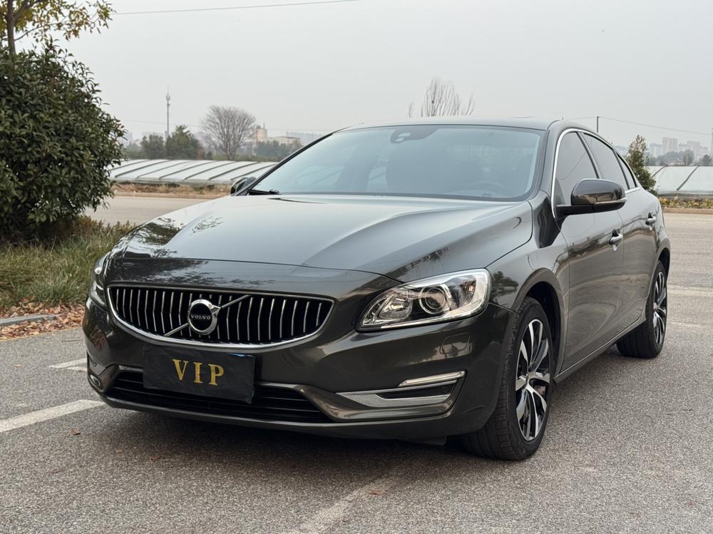 Volvo Volvo S60