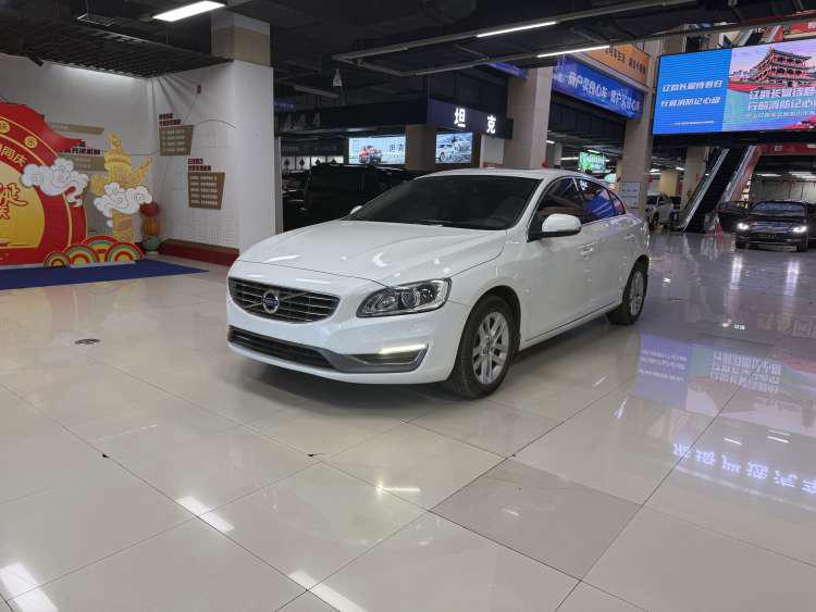 Volvo Volvo S60