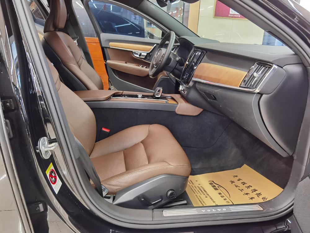 Volvo Volvo S90