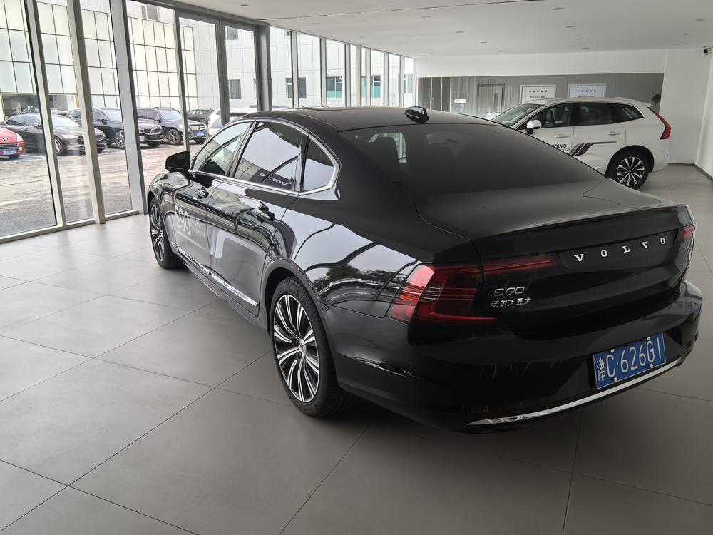 Volvo Volvo S90