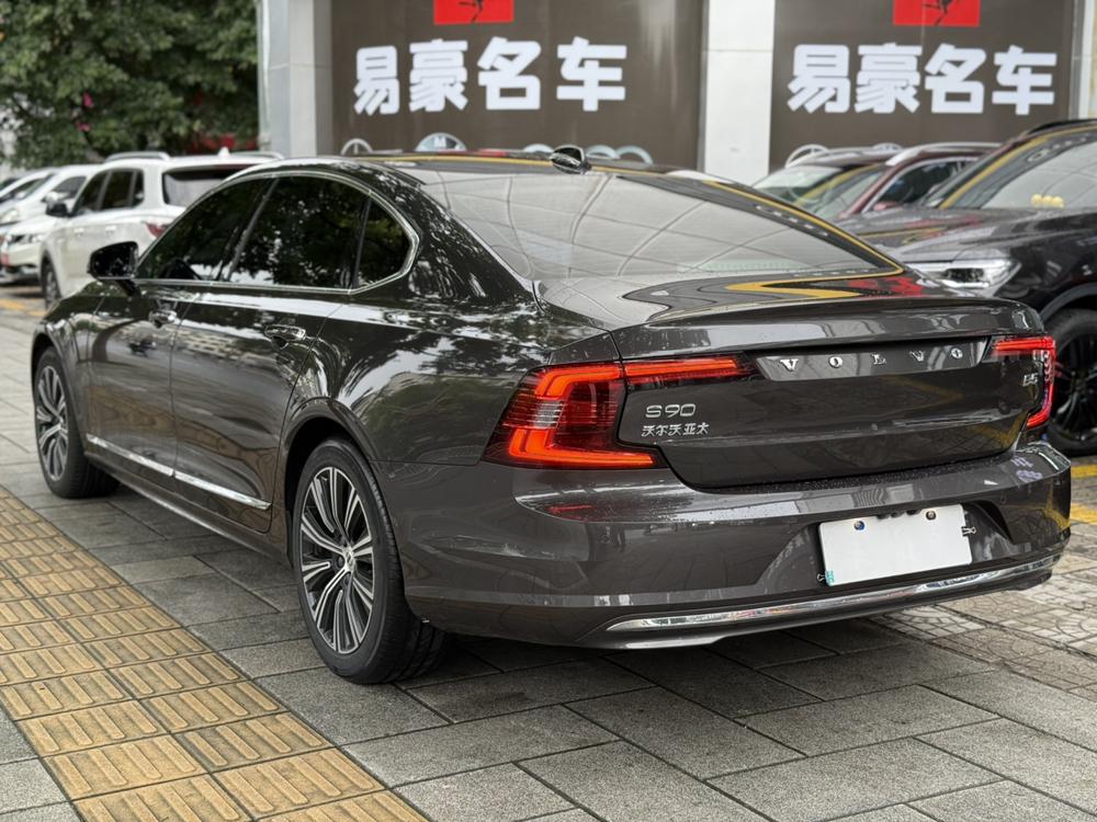Volvo Volvo S90