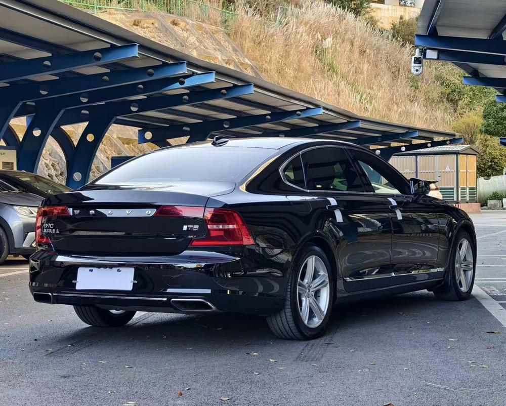 Volvo Volvo S90