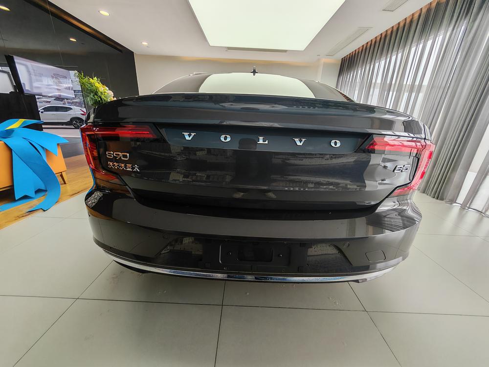Volvo Volvo S90