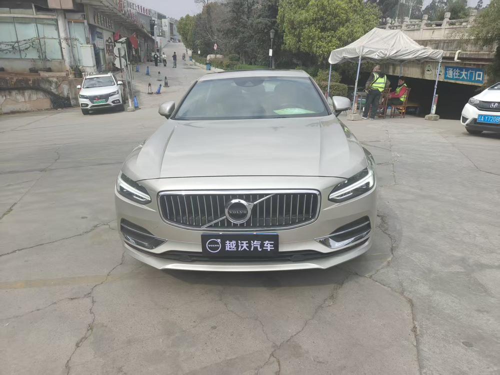Volvo Volvo S90