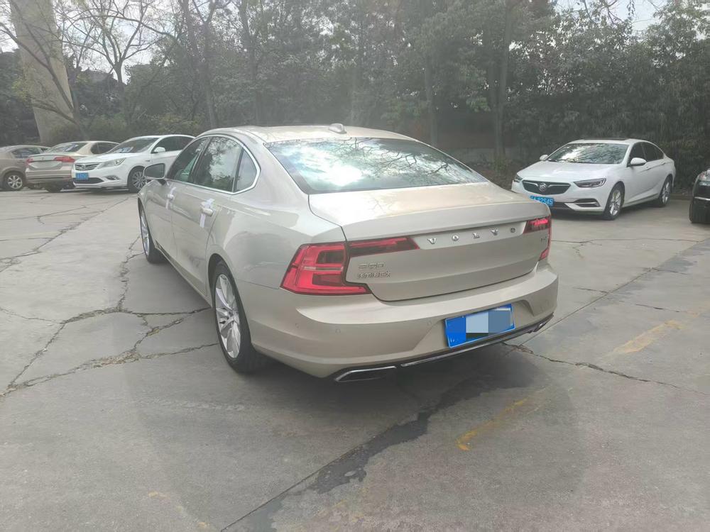 Volvo Volvo S90