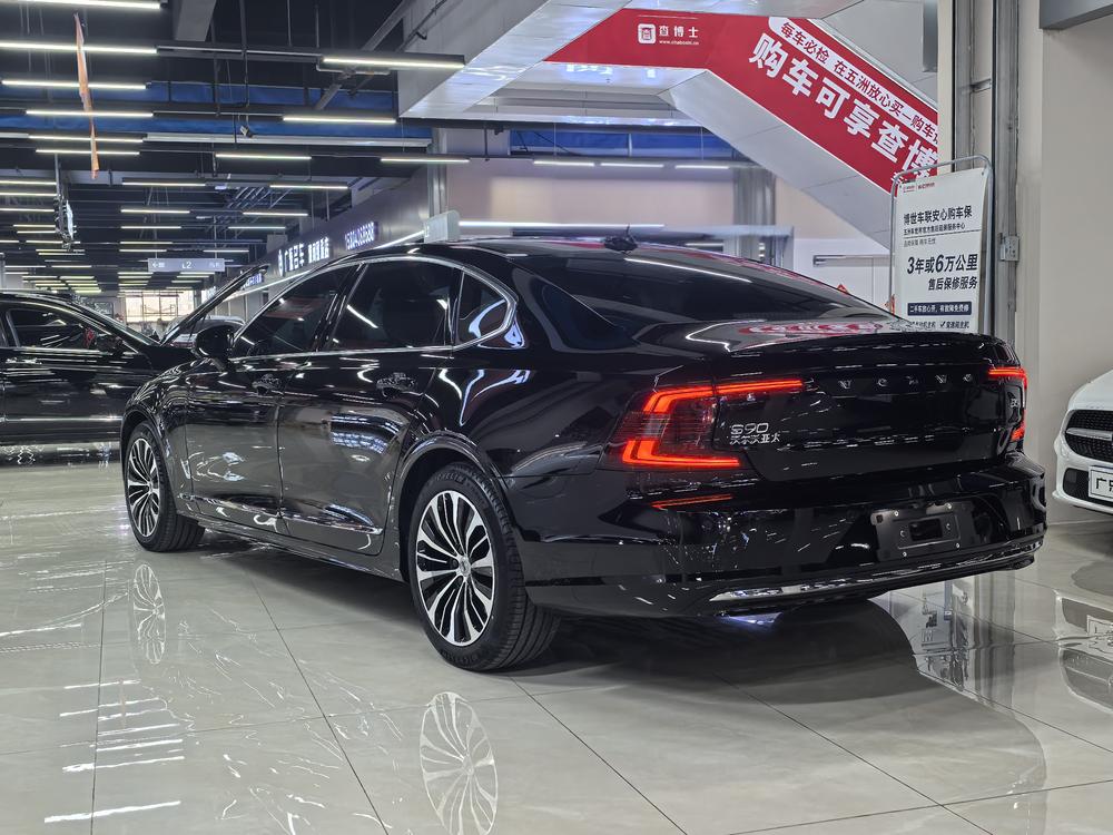 Volvo Volvo S90