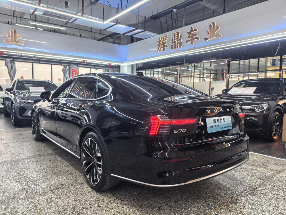 Volvo Volvo S90