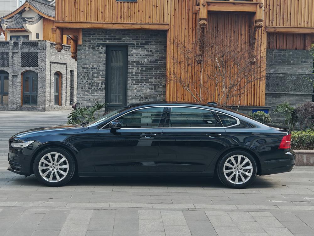 Volvo Volvo S90