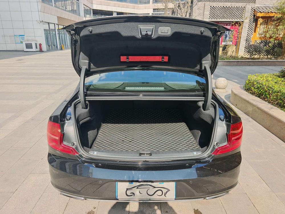 Volvo Volvo S90