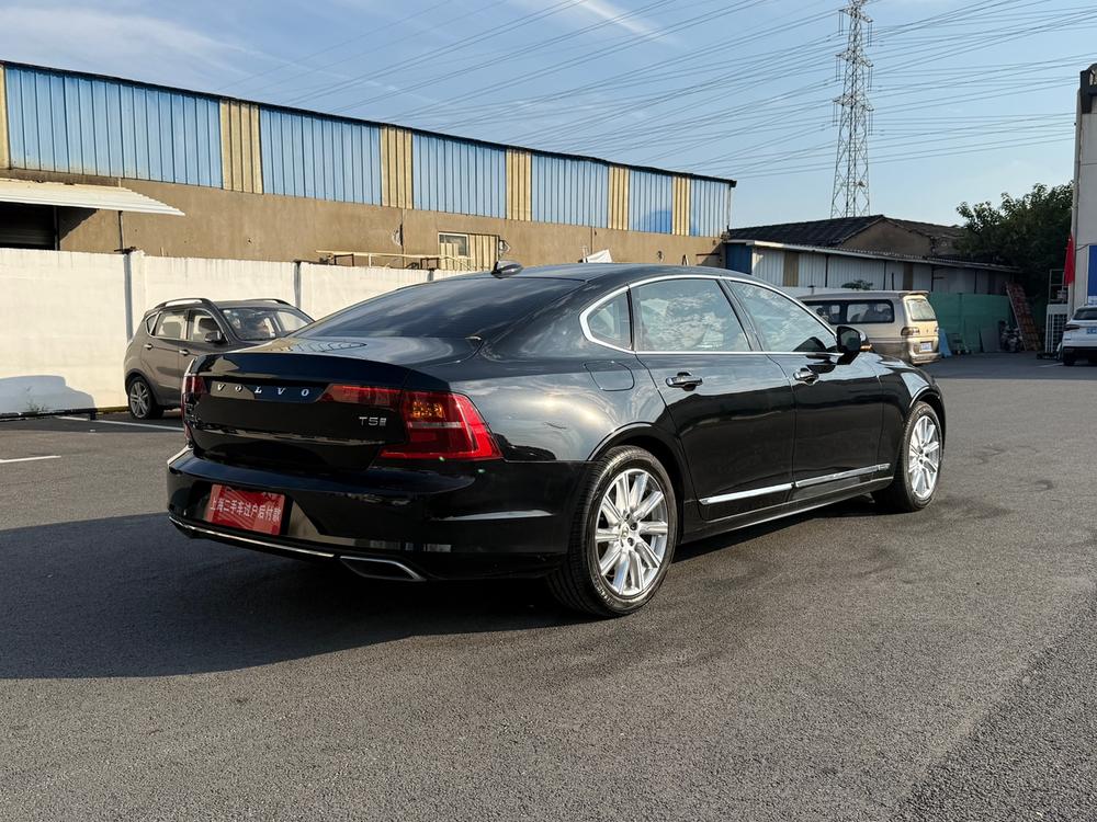 Volvo Volvo S90