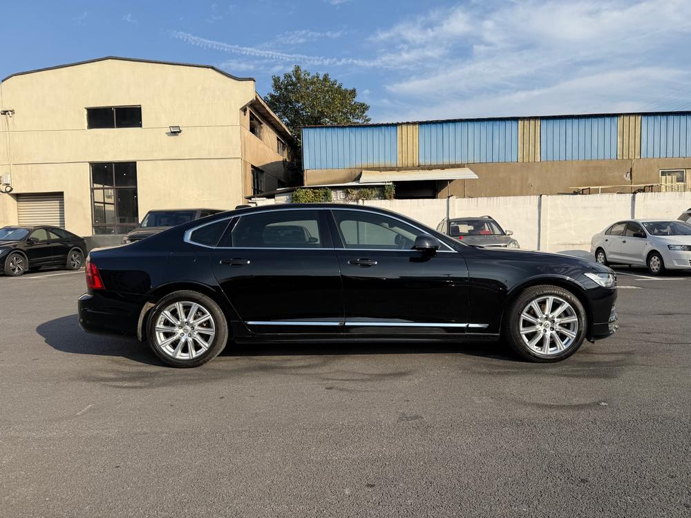 Volvo Volvo S90