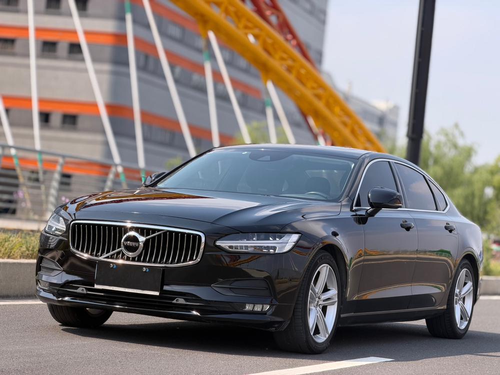 Volvo Volvo S90