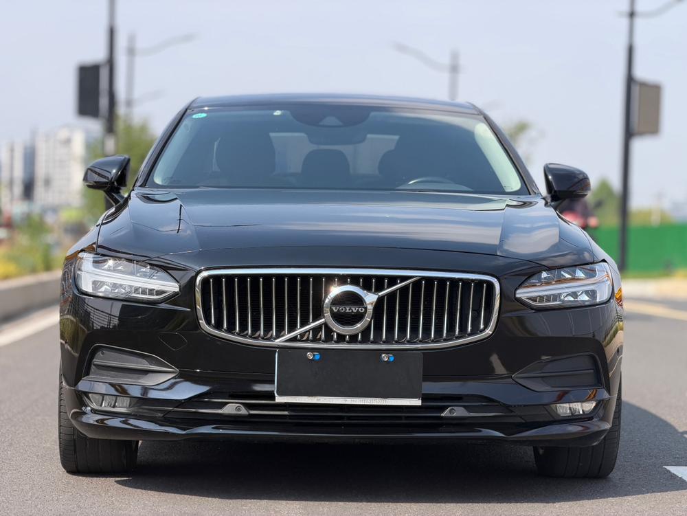 Volvo Volvo S90