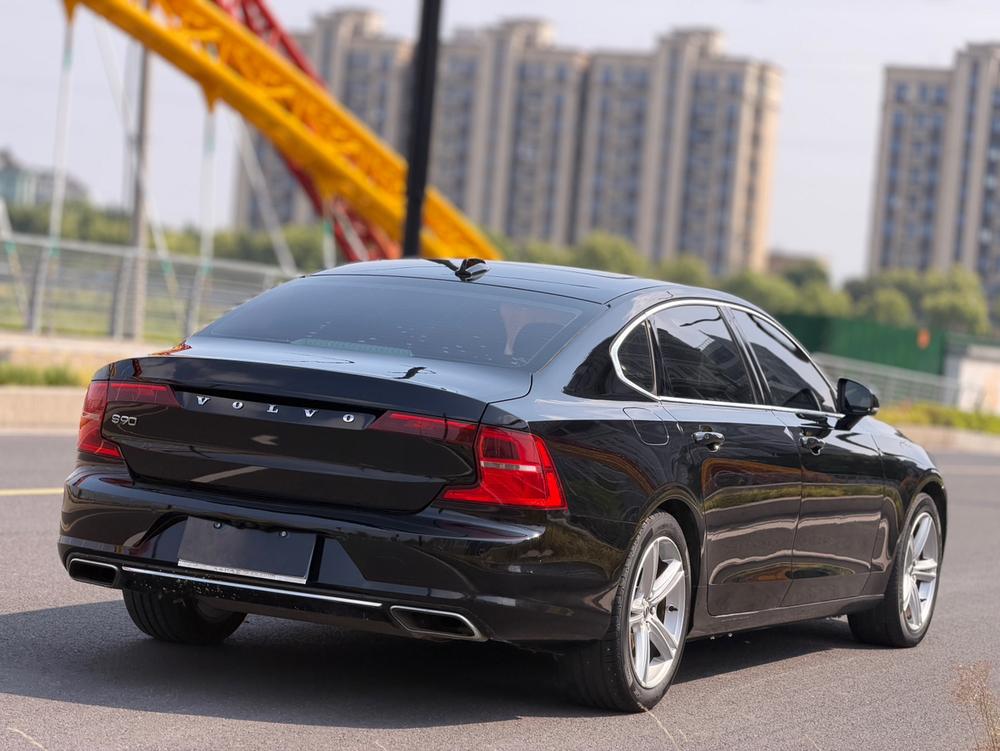 Volvo Volvo S90