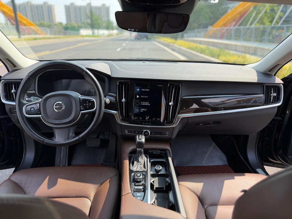 Volvo Volvo S90