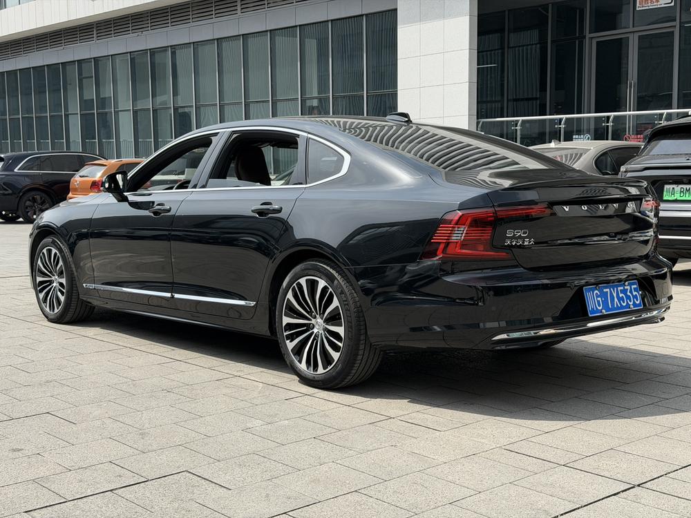 Volvo Volvo S90
