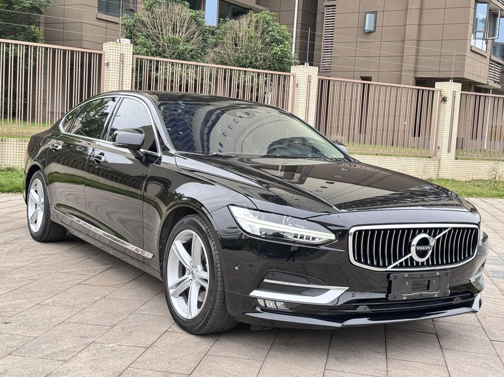 Volvo Volvo S90