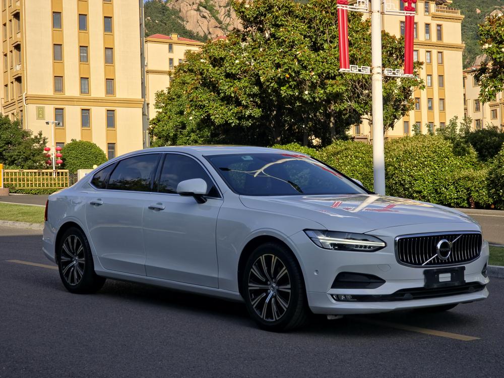 Volvo Volvo S90