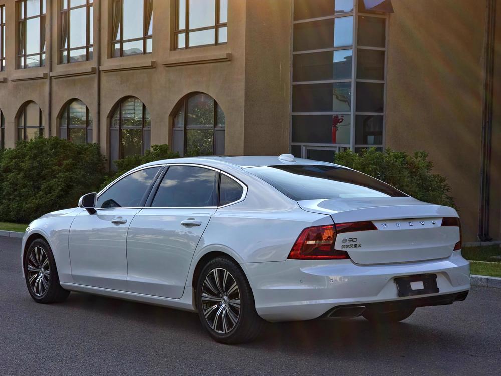 Volvo Volvo S90