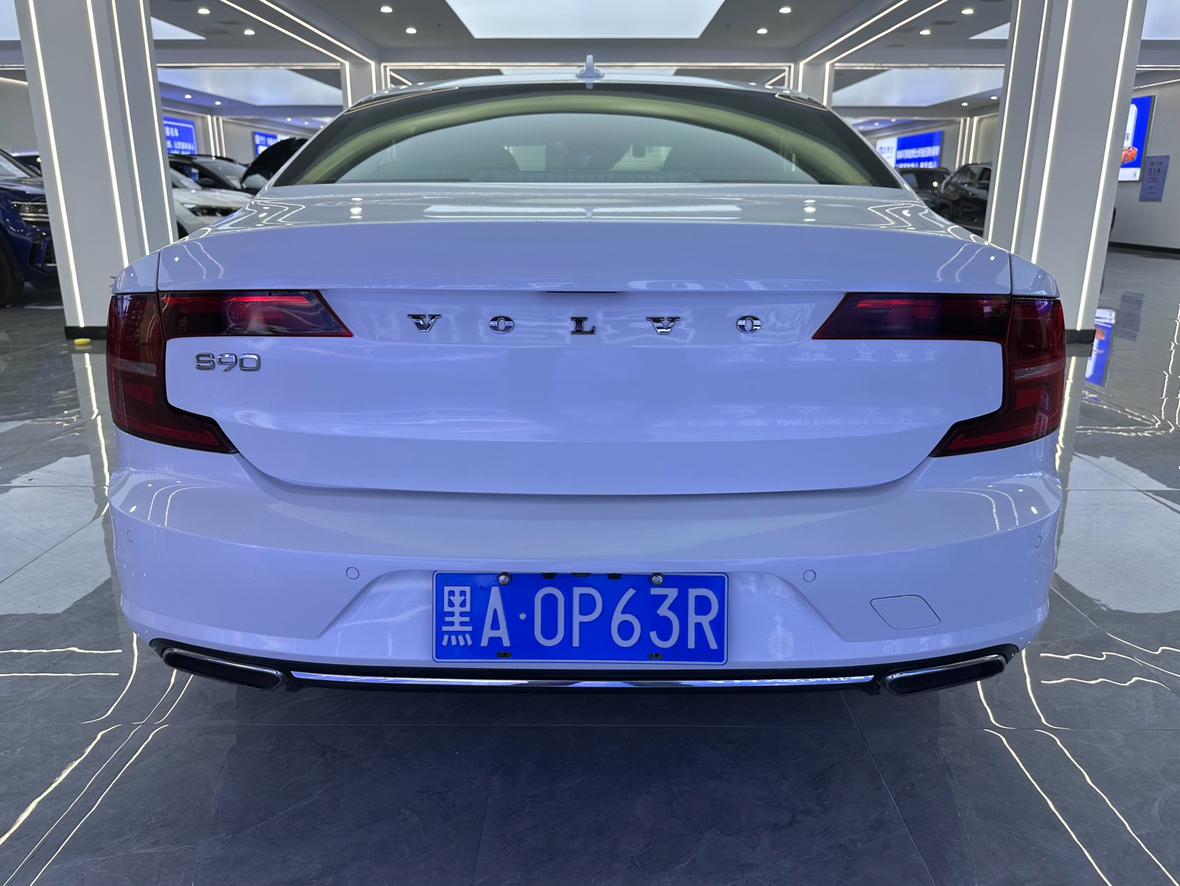 Volvo Volvo S90
