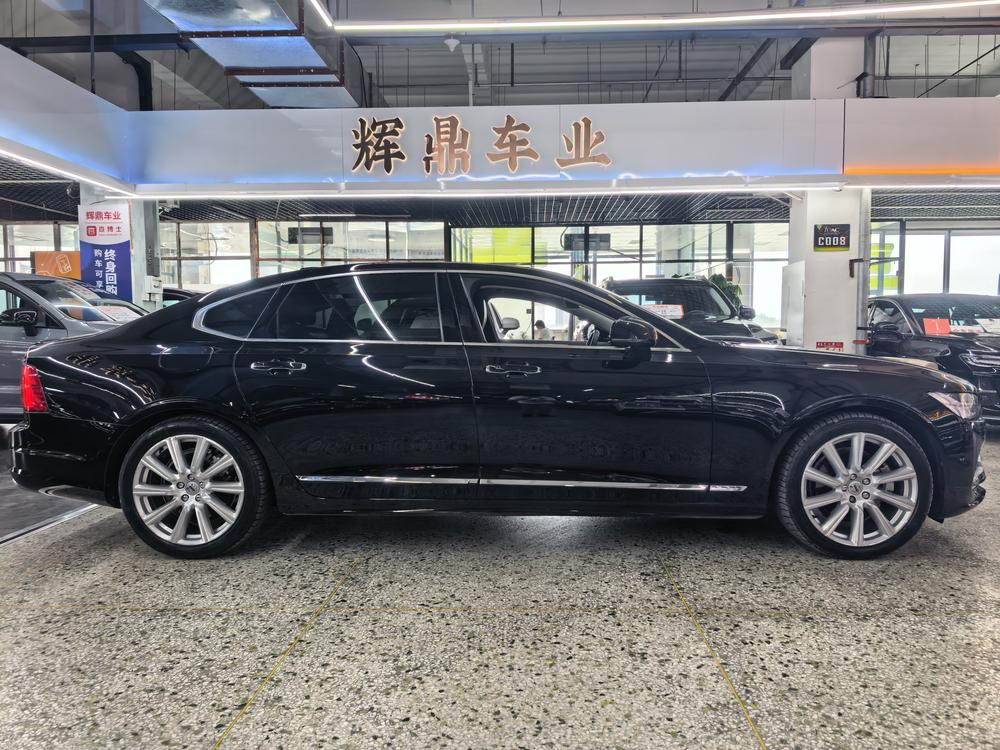 Volvo Volvo S90