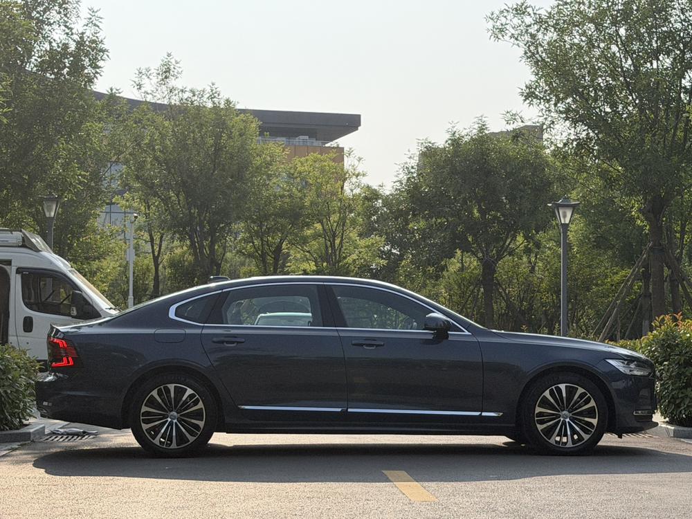 Volvo Volvo S90