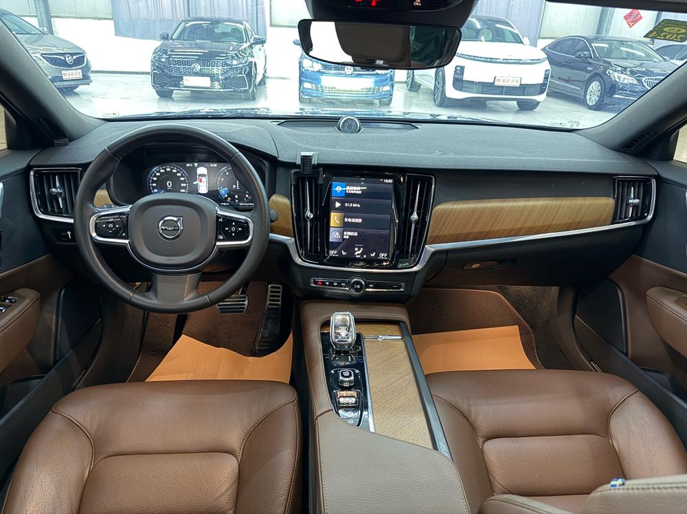 Volvo Volvo S90