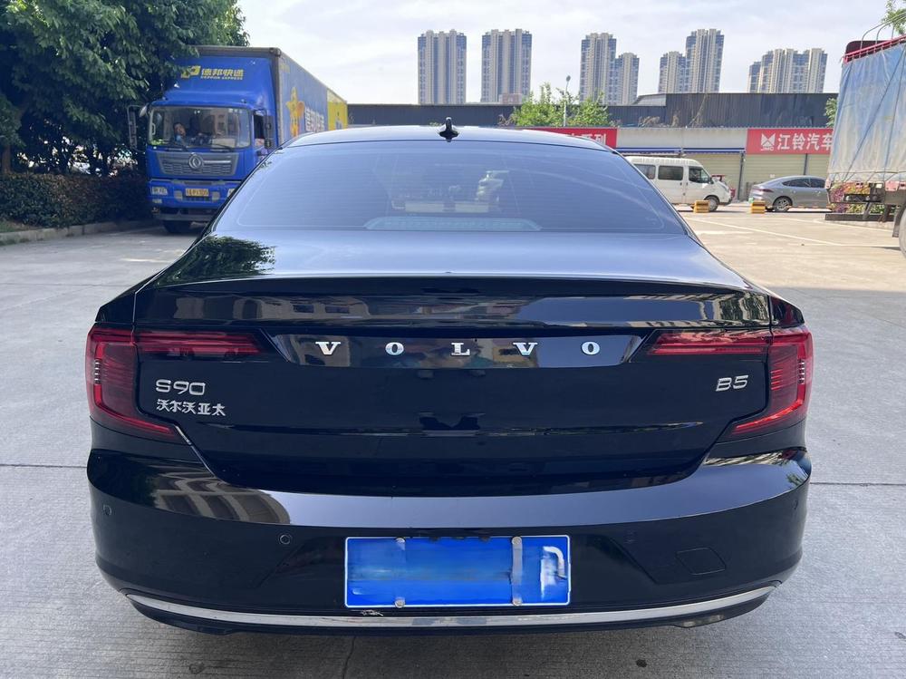Volvo Volvo S90