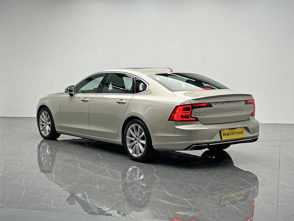Volvo Volvo S90