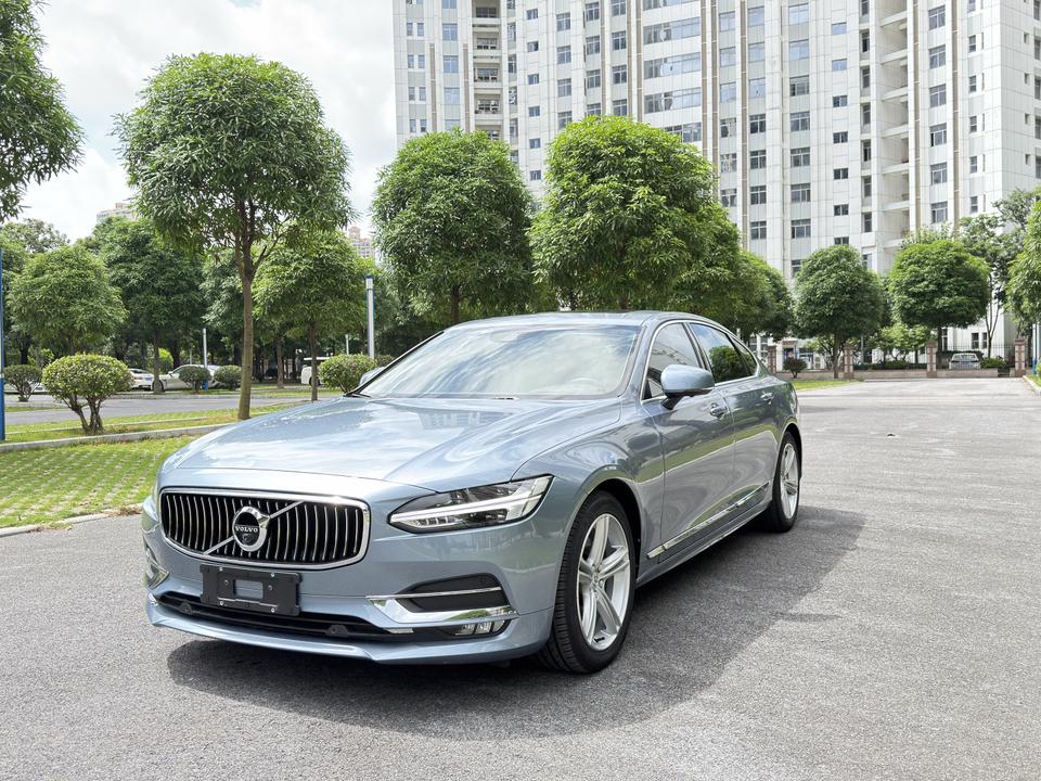 Volvo Volvo S90