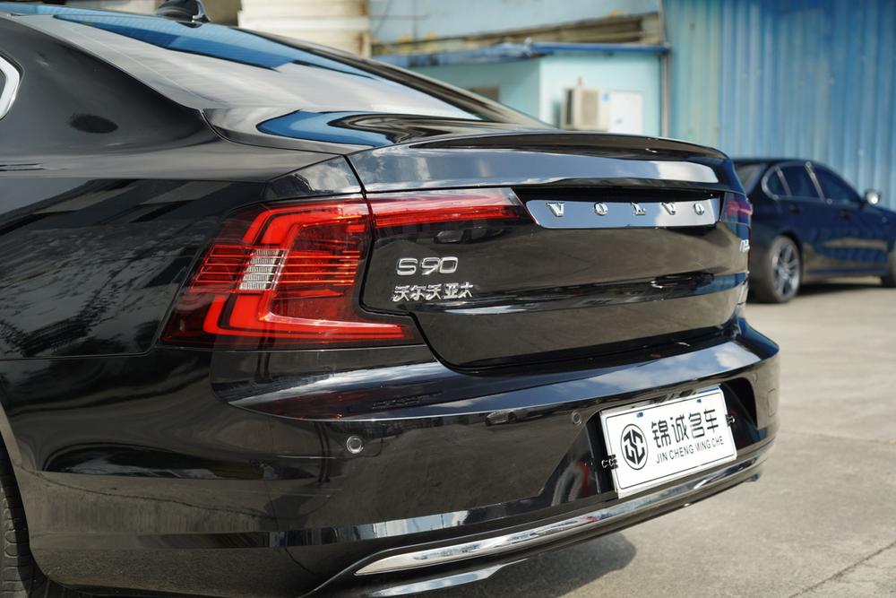 Volvo Volvo S90
