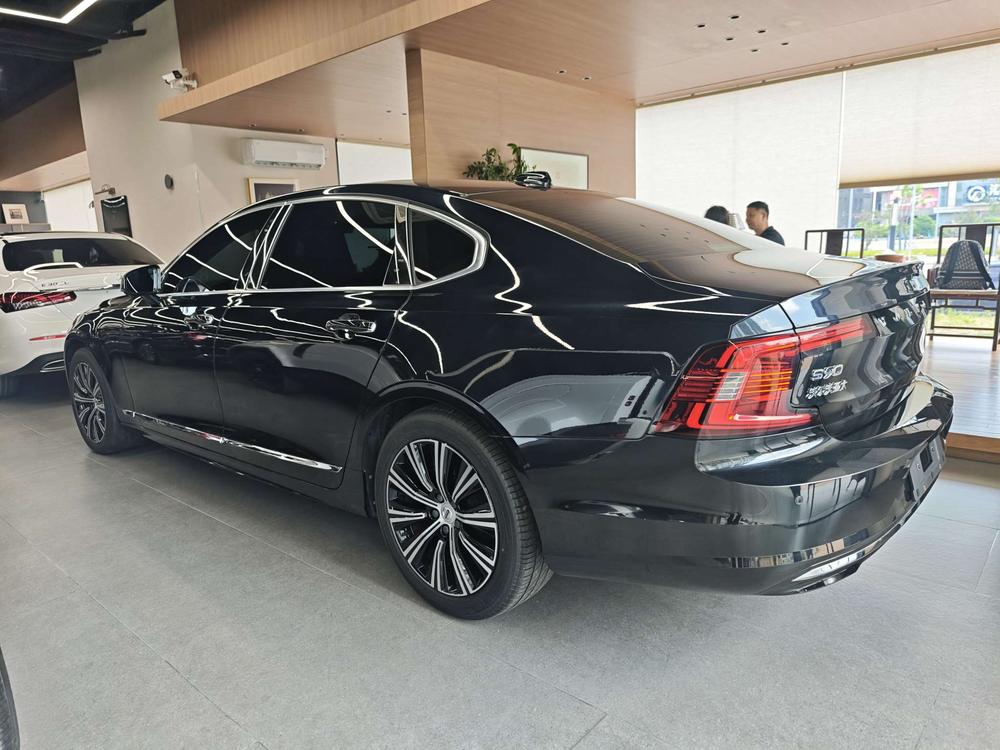 Volvo Volvo S90