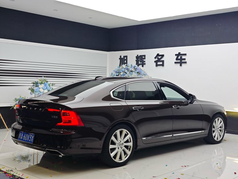 Volvo Volvo S90