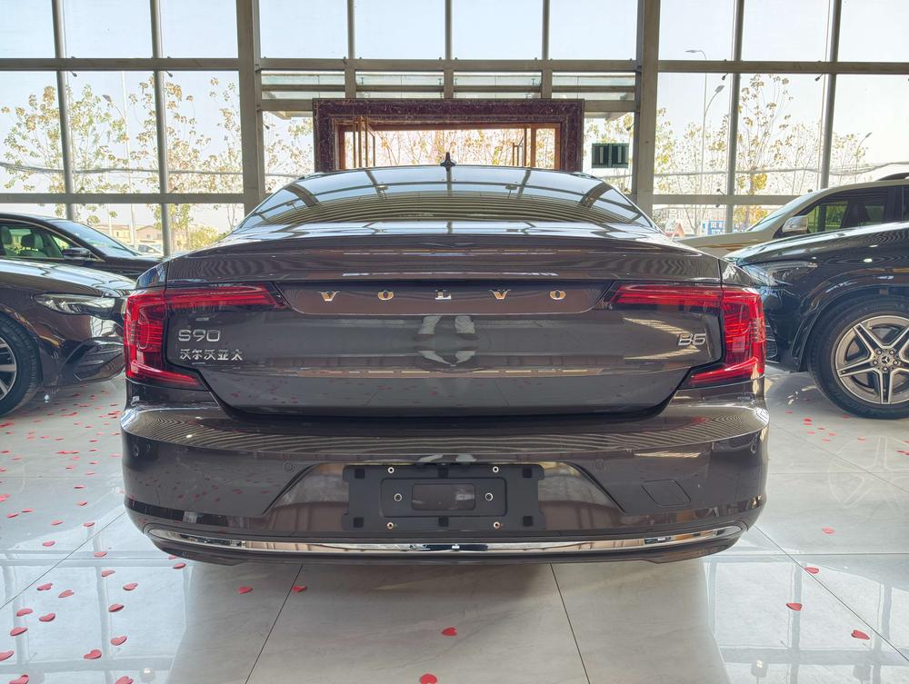 Volvo Volvo S90