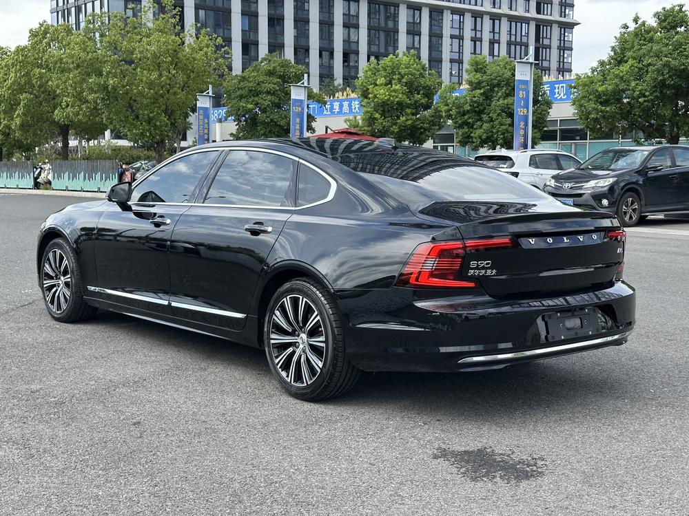 Volvo Volvo S90