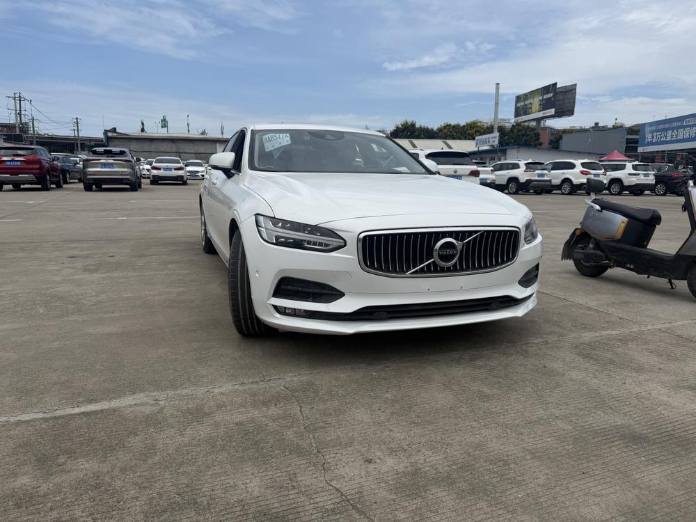 Volvo Volvo S90