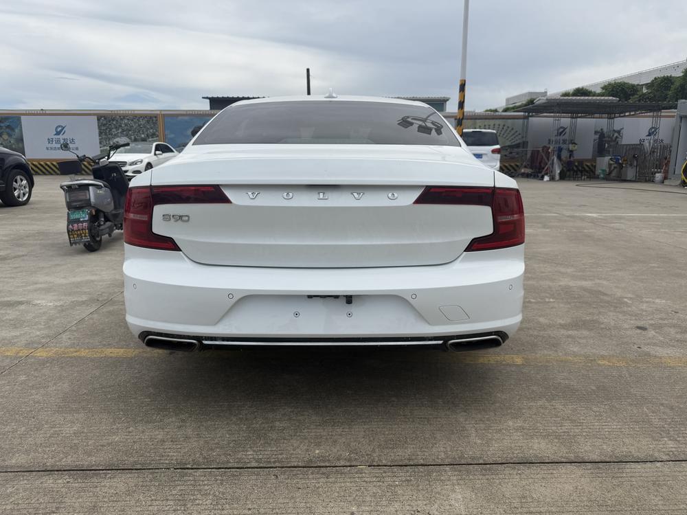 Volvo Volvo S90