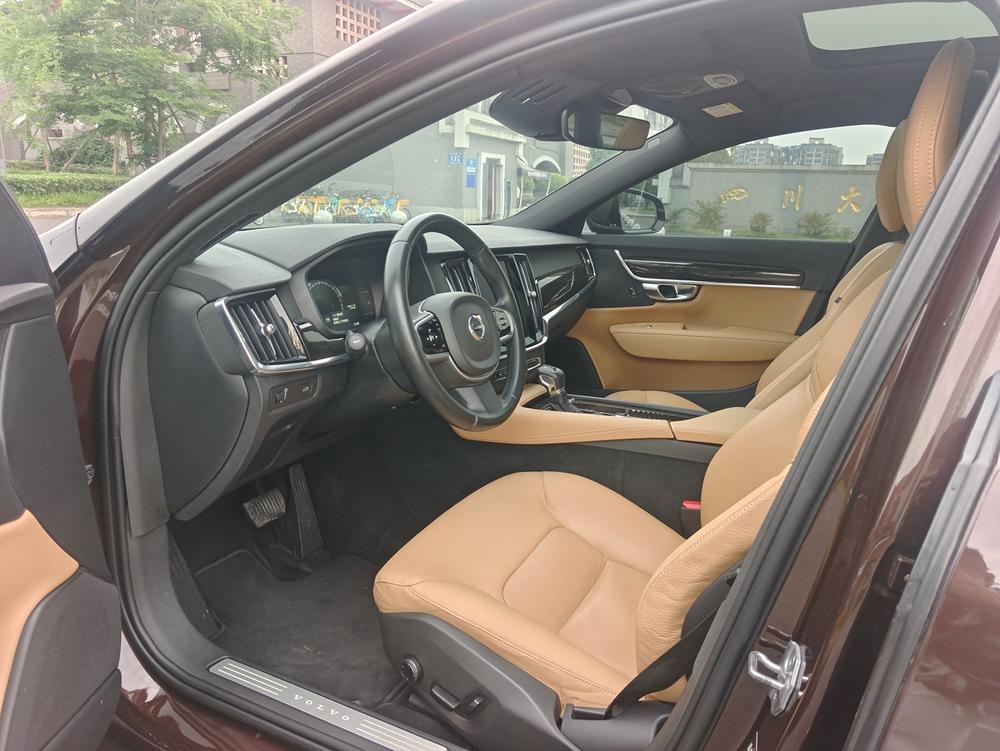 Volvo Volvo S90