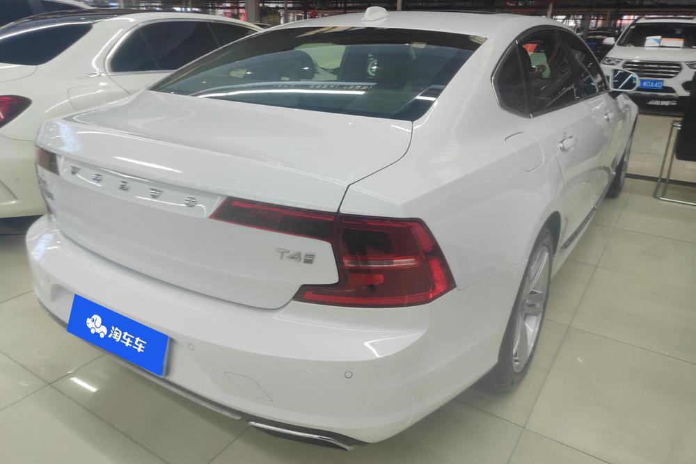 Volvo Volvo S90
