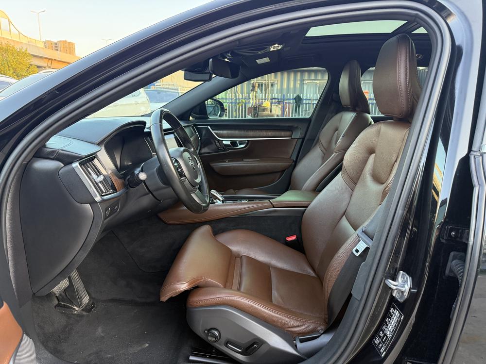 Volvo Volvo S90