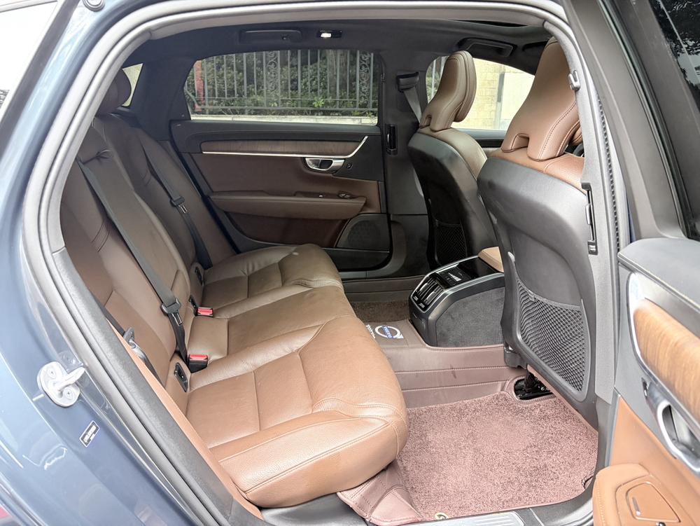 Volvo Volvo S90