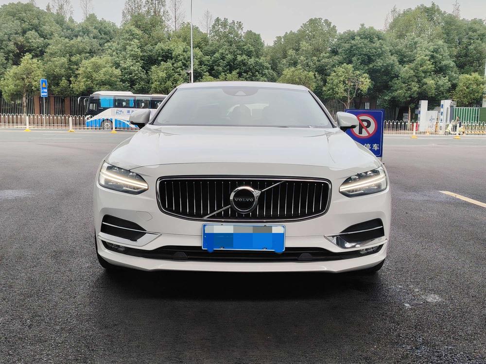 Volvo Volvo S90