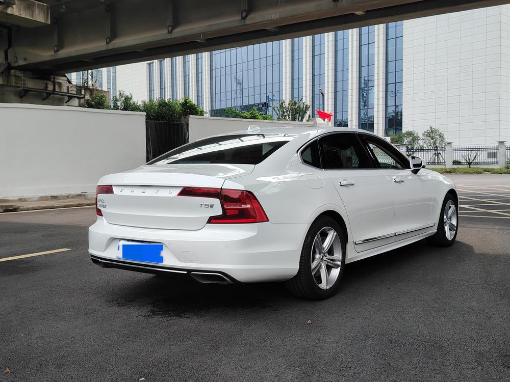 Volvo Volvo S90