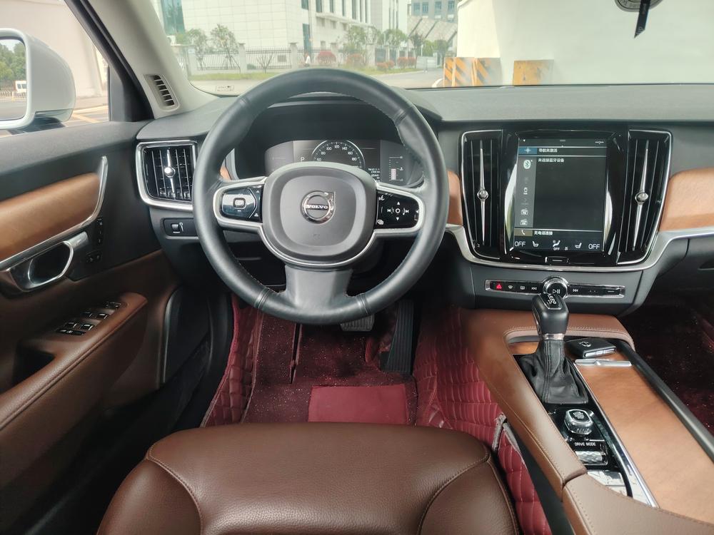 Volvo Volvo S90