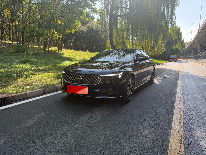 Volvo Volvo S90