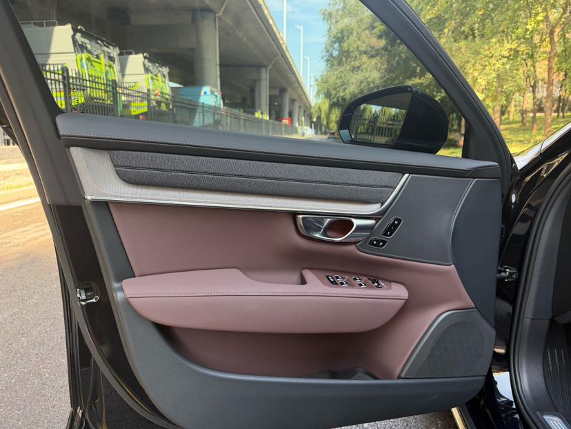 Volvo Volvo S90