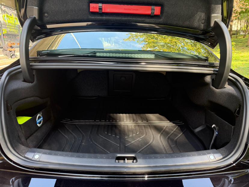 Volvo Volvo S90